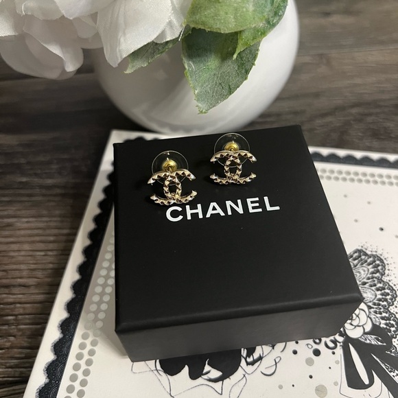 CHANEL Gold Mini CC Earrings - Picture 1 of 10